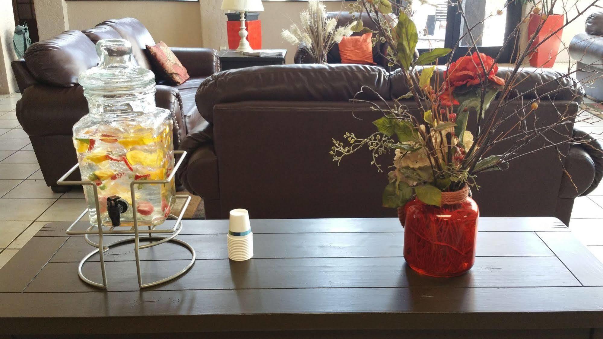 Mariposa Hotel 노갈레스 외부 사진