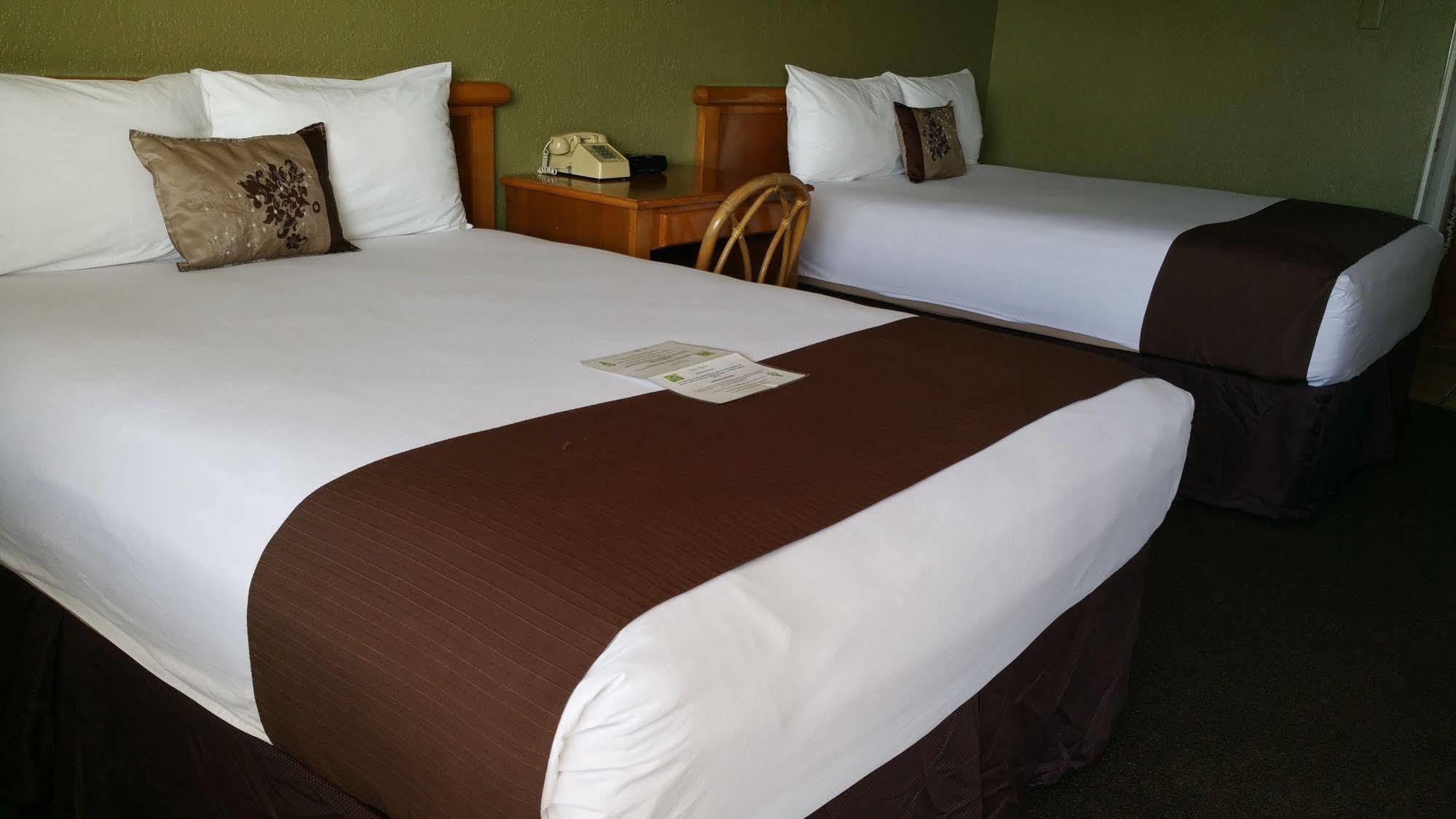 Mariposa Hotel 노갈레스 외부 사진
